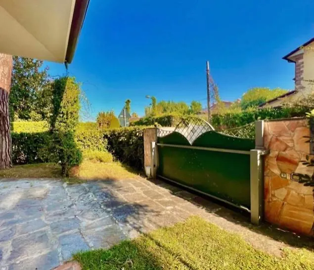 Villa Stella Forte dei Marmi Hébergement de vacances